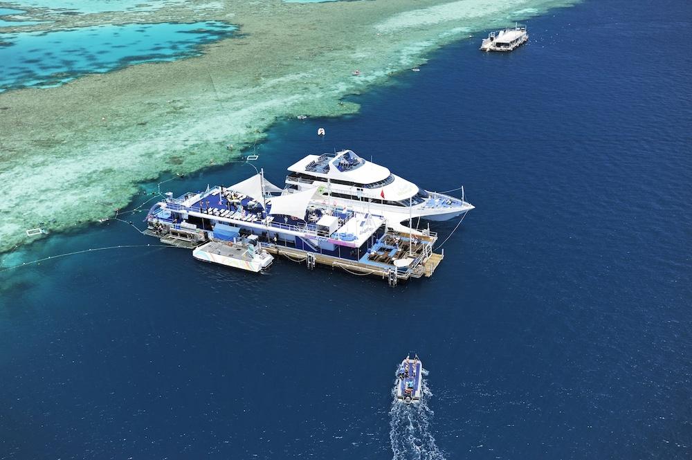 Reef View Hotel Hamilton Island Exterior foto